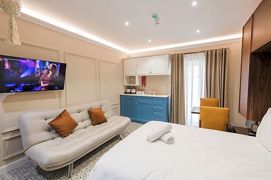 IŻ-ŻEBBUĠA BOUTIQUE SUITES