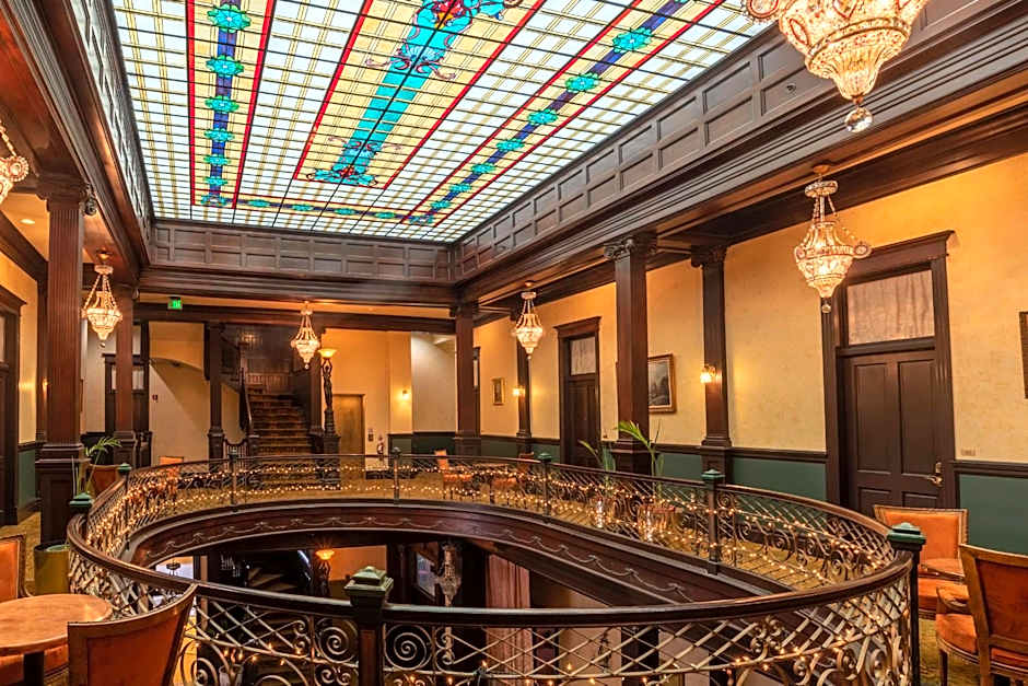 Geiser Grand Hotel