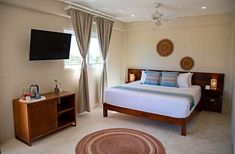 Triple Room with Balcony