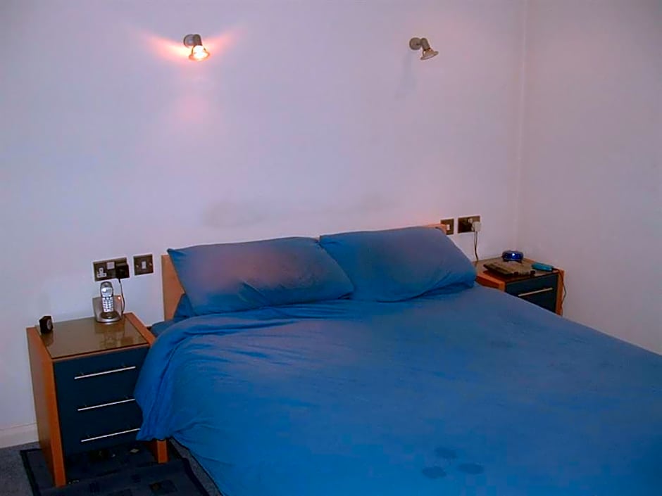 Earle House Serviced Apartments