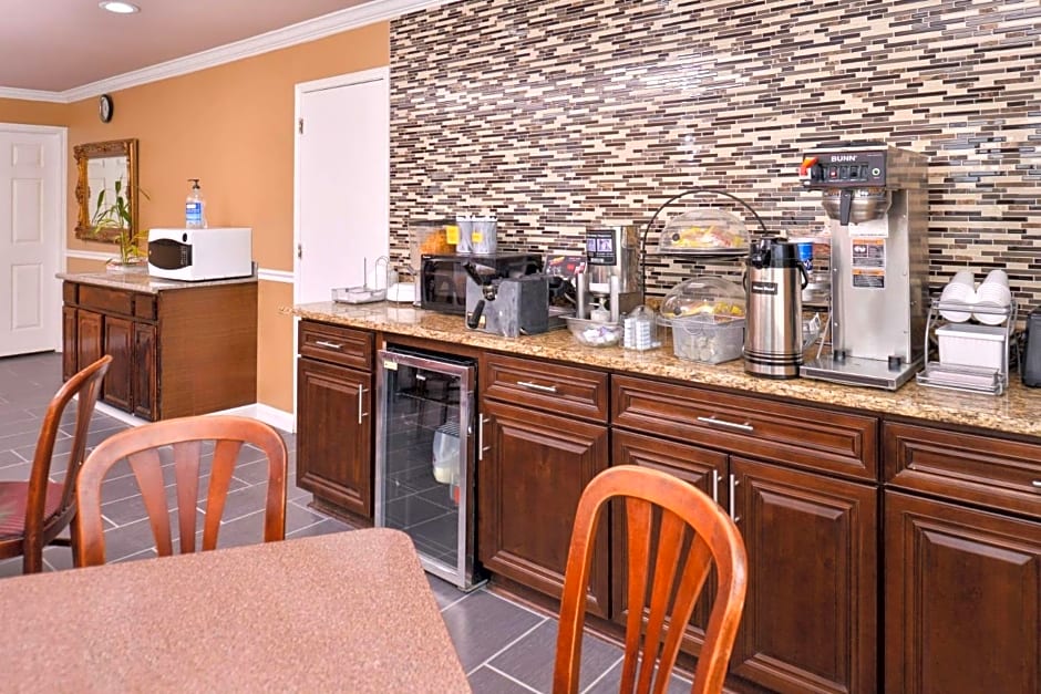 Americas Best Value Inn and Suites Siloam Springs