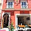 AtaÇesme Otel
