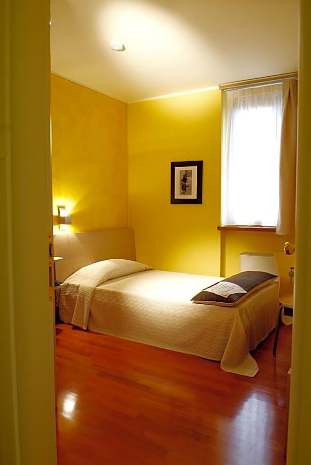 Hotel Fontana Santa
