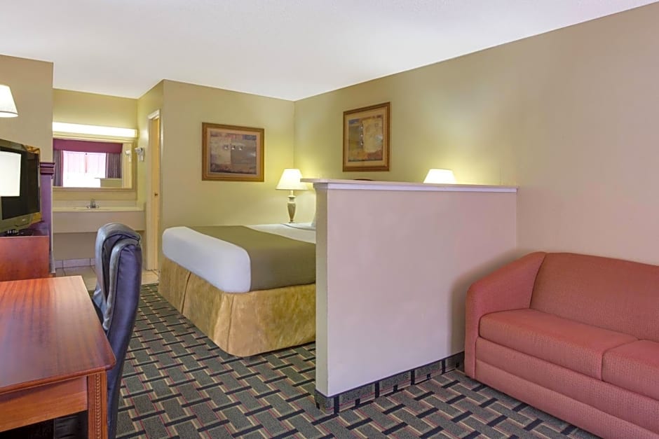 Baymont by Wyndham Lake City