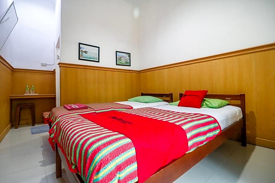 RedDoorz near Kartini Mall Lampung