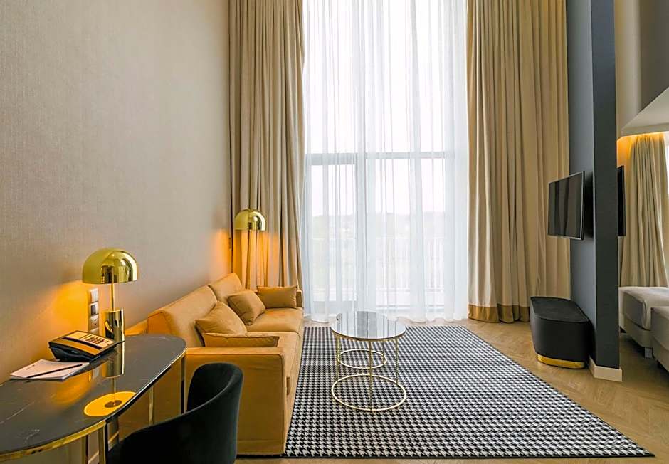 RADISSON BLU SOPOT HOSSABIZ SP. Z O.O.