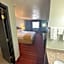 Days Inn by Wyndham Salina I-70