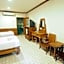 Fah Place Hotel