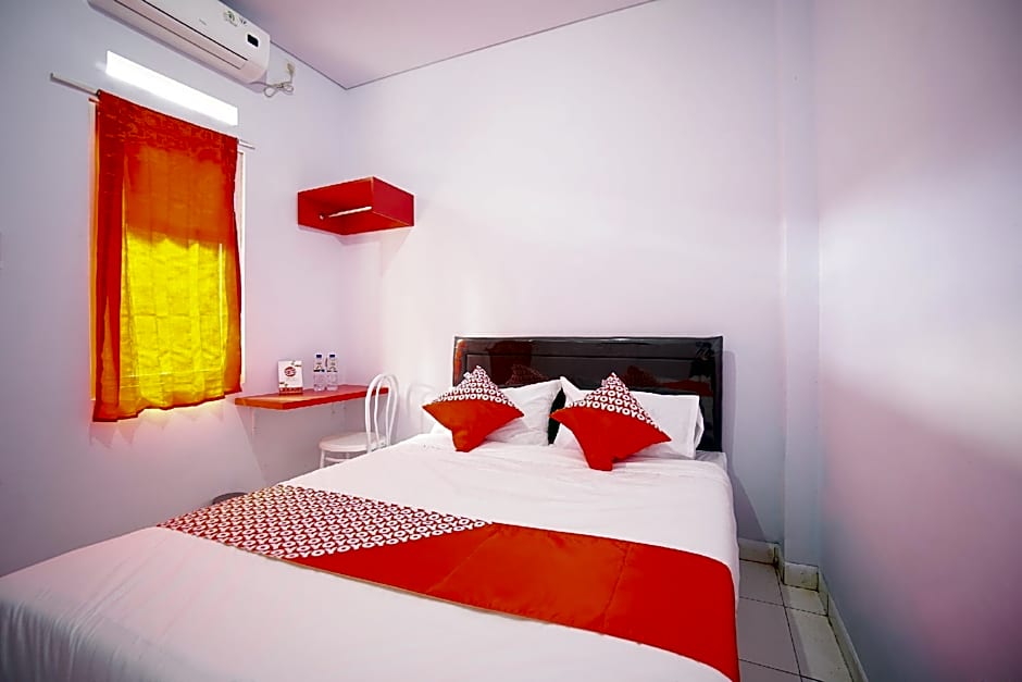 OYO 1064 Manado Airport Homestay