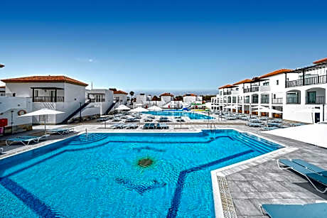 Broncemar Beach Suites