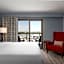 Hilton Garden Inn Charleston Waterfront/Downtown