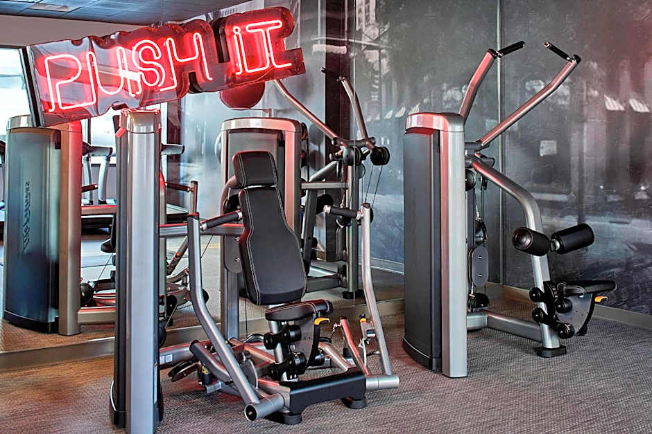 Renaissance by Marriott Atlanta Midtown Hotel