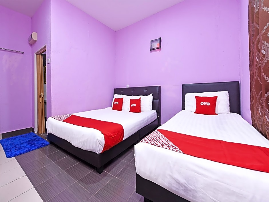 Hotel O Awan Biru Motel