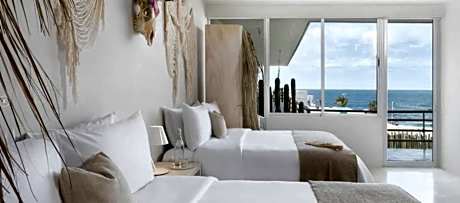 Deluxe Twin Room with Sea View