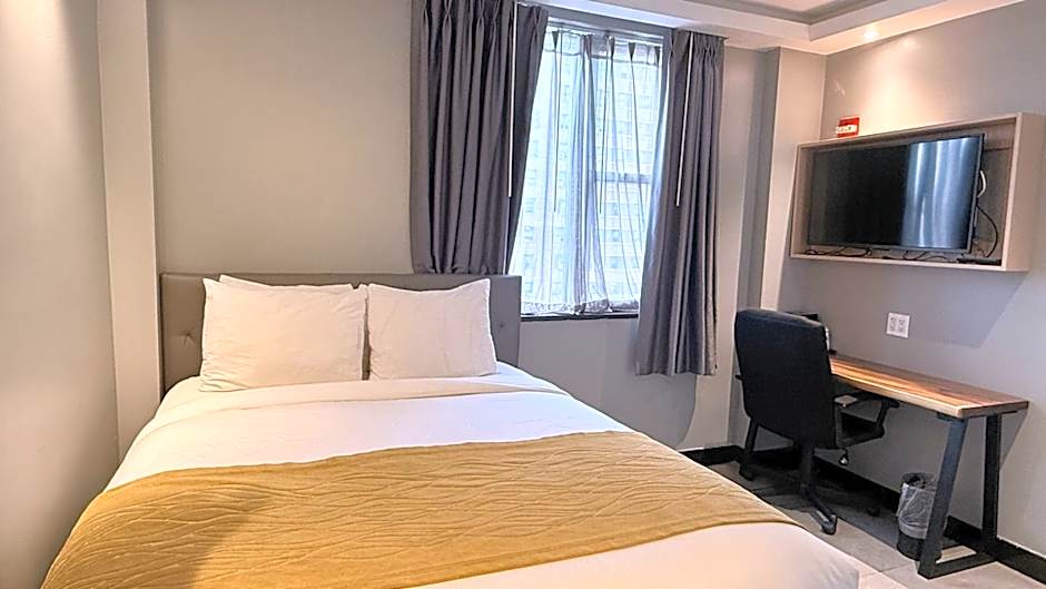 Madison LES Hotel