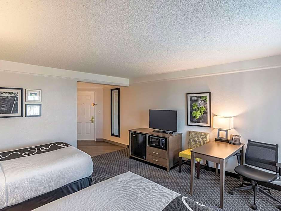 La Quinta Inn & Suites by Wyndham Phoenix Chandler