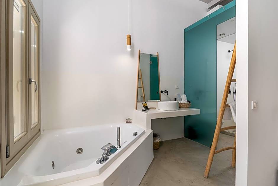 Arco Solium Suites