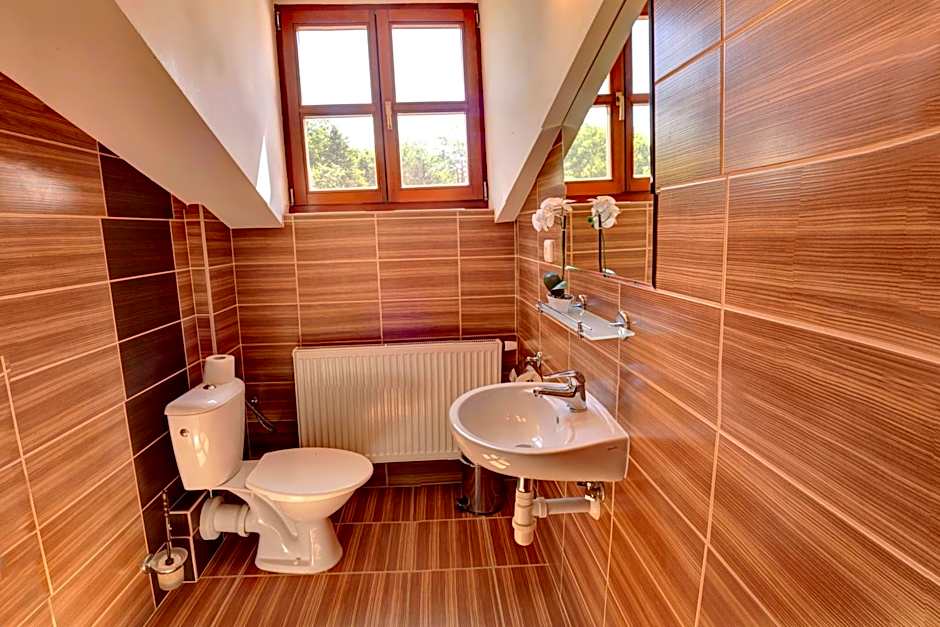 Štiřínská stodola u Prahy