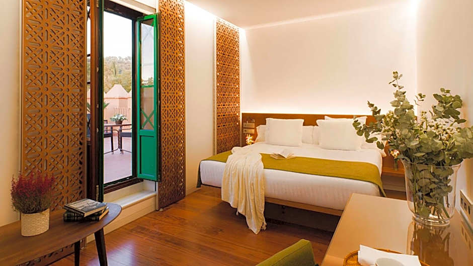 Alhambra Palace Hotel