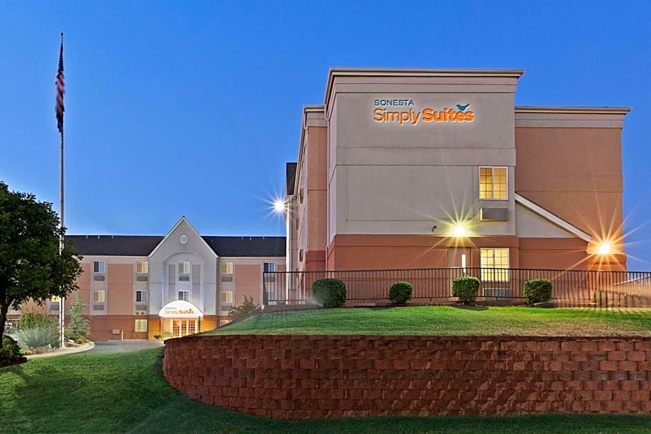 Sonesta Simply Suites Oklahoma City Airport