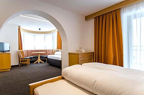 Triple Room with Balcony