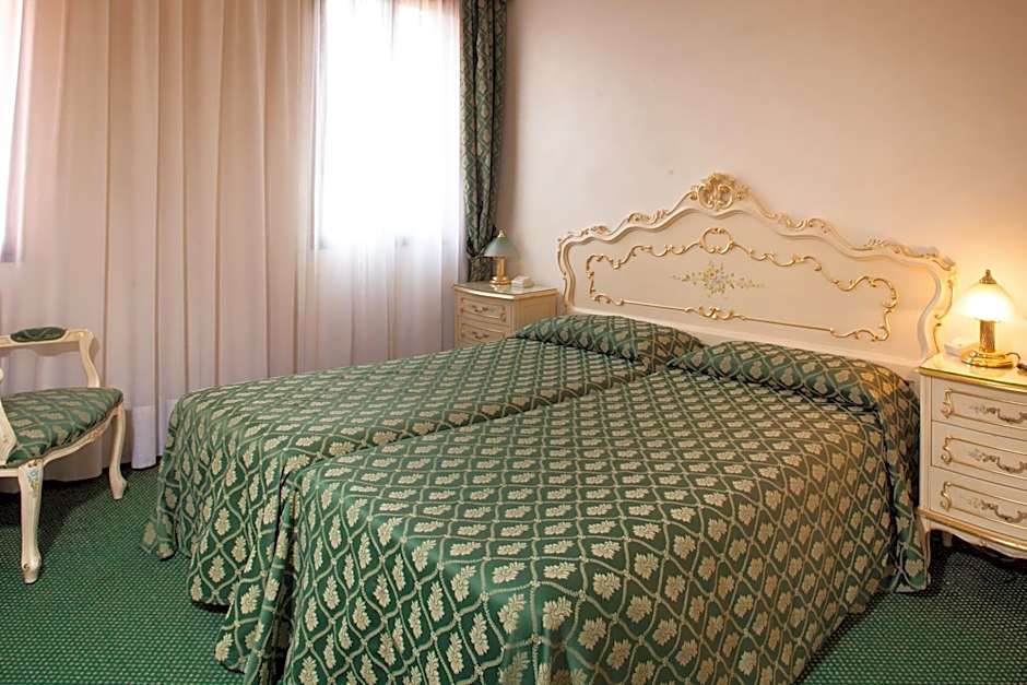 Hotel Commercio & Pellegrino