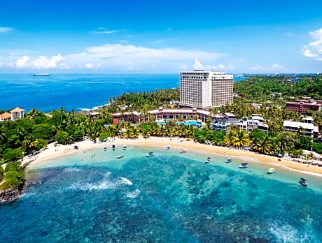 Araliya Beach Resort & Spa Unawatuna- Where you meet the sea all year