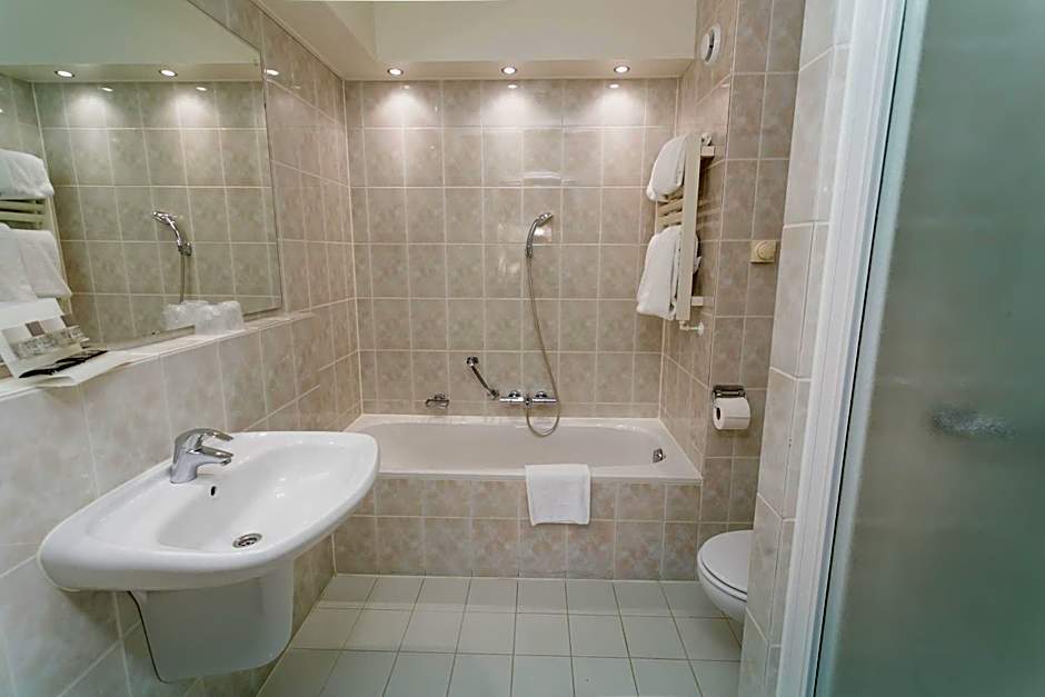 Van der Valk Hotel Avifauna