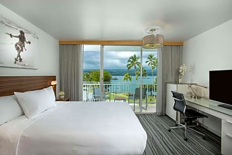 King Room with Ocean View - Mobility/Hearing Accessible