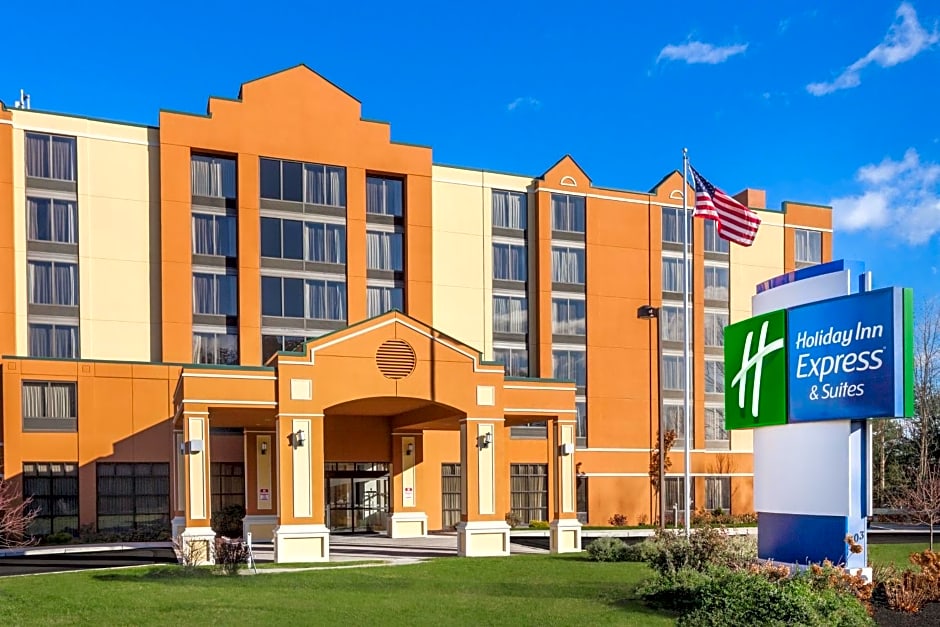 Holiday Inn Express & Suites South Portland, an IHG Hotel