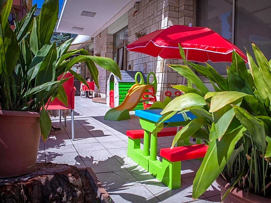 Hotel Ausonia B&B RiMiNi
