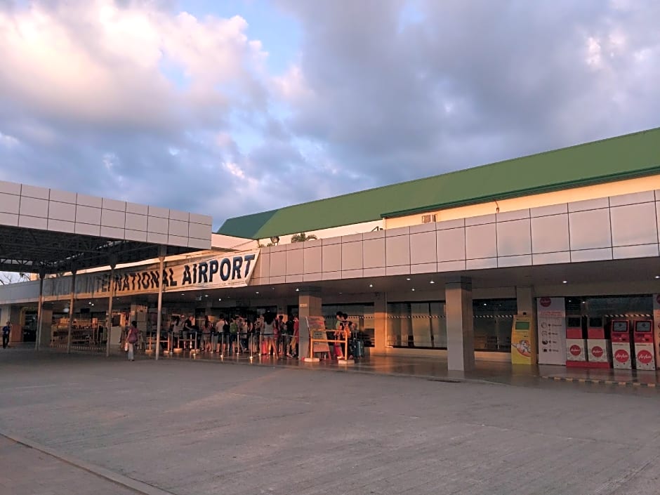 The Premiere Business Hotel