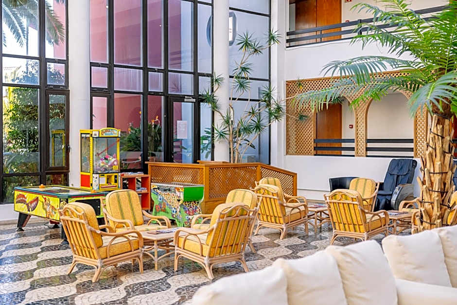 Muthu Oura Praia Hotel