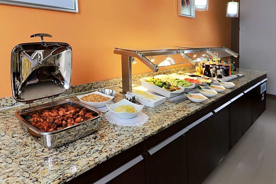 Staybridge Suites Guadalajara Expo By IHG