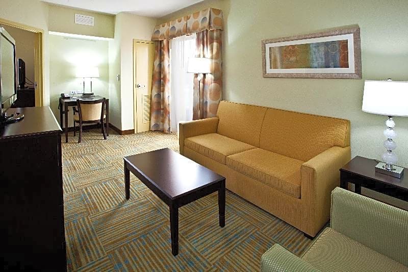 Holiday Inn Express Hotel & Suites Perry