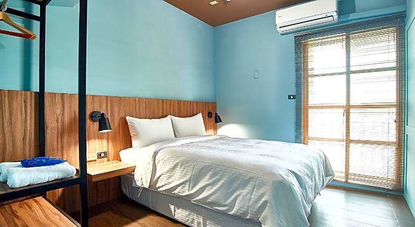 Trianon Country Hotel