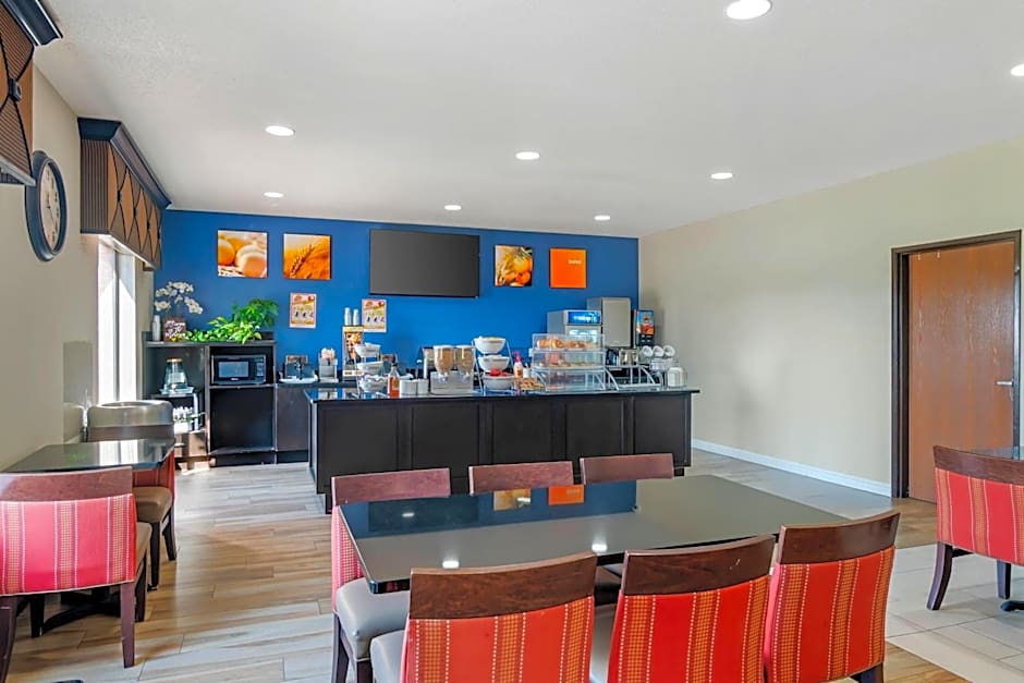 Comfort Suites Saint Charles