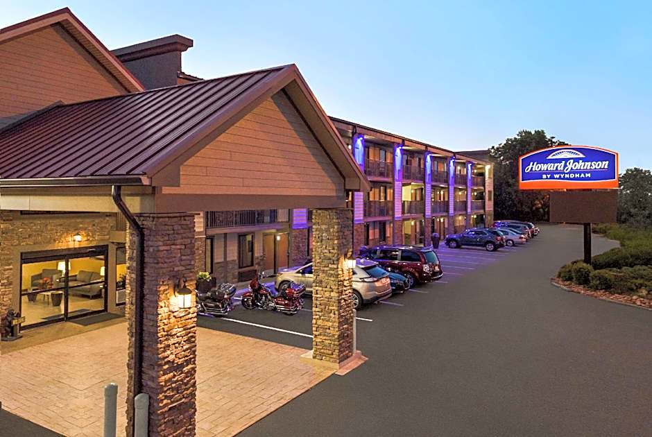 Howard Johnson by Wyndham Pigeon Forge