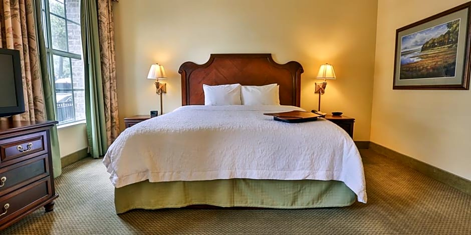 Hampton Inn & Suites Savannah