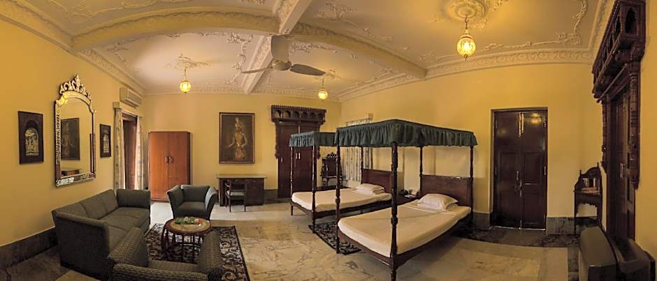 Nilambag Palace Hotel