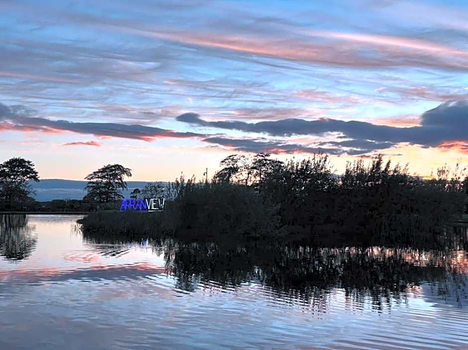 Arranview Lochside Pods & Lodges all with private Hot-tubs