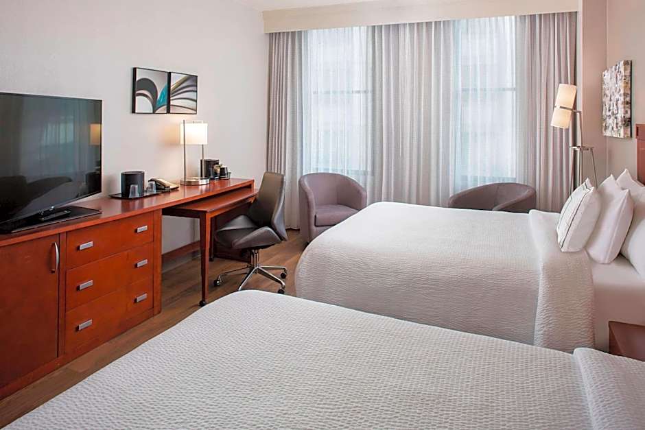 Courtyard by Marriott New Orleans Downtown Near the French Quarter
