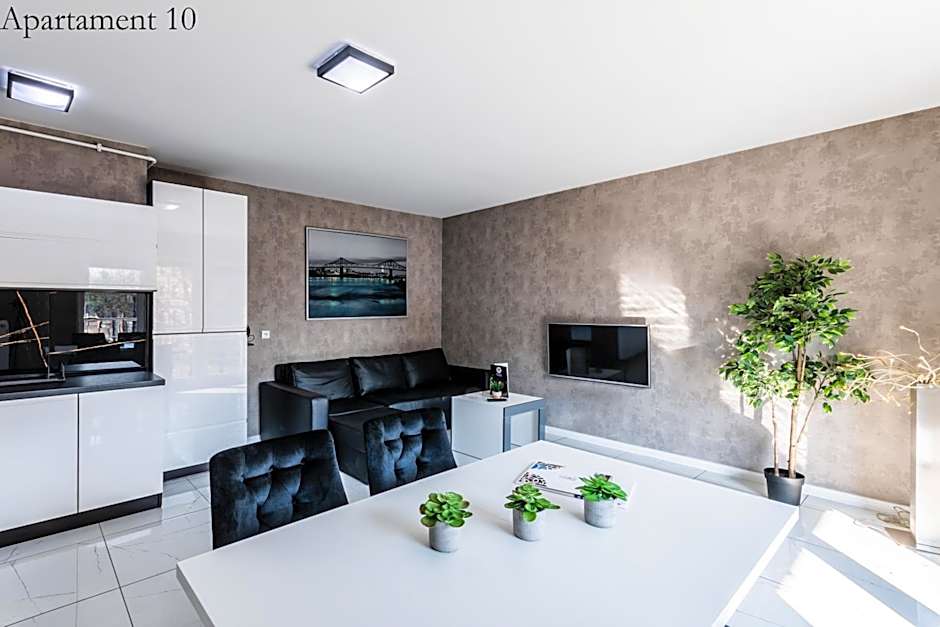 Apartamenty Katowice by Lantier - Swimming Pool Zone