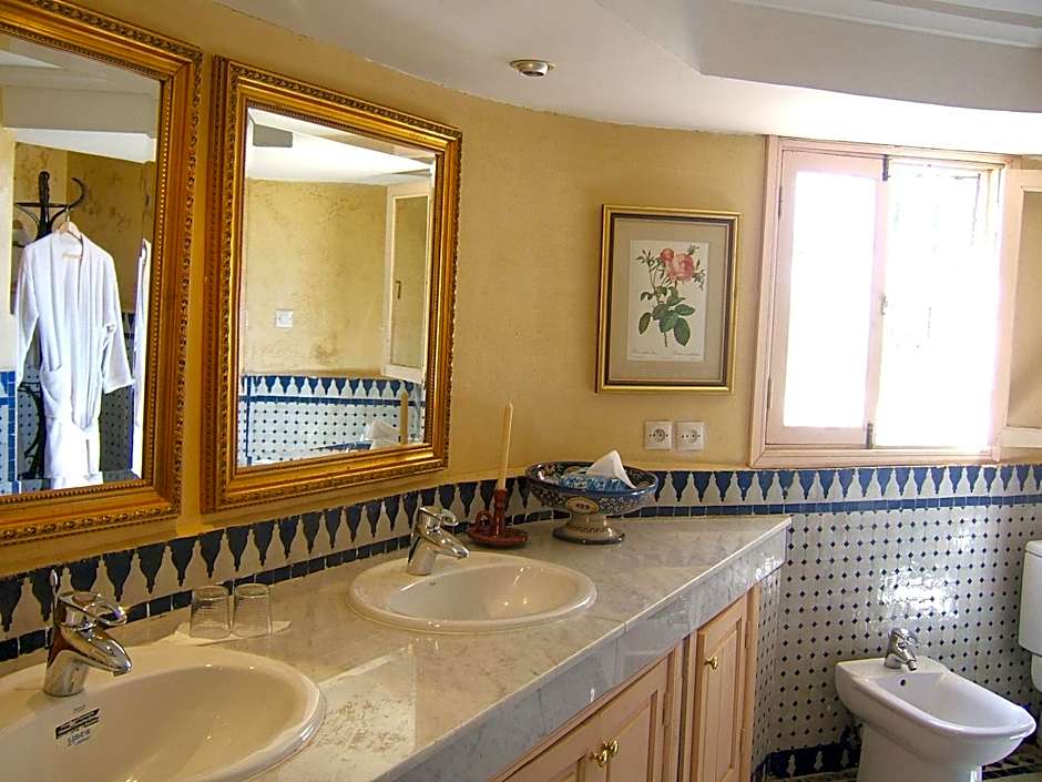 Riad Damia Suite & Spa