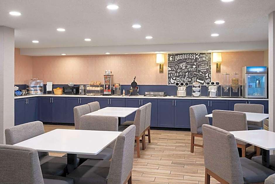 AmericInn by Wyndham Casper Event Center Area