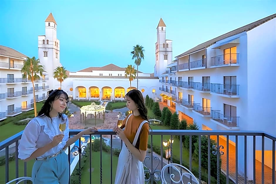 Shima Spain Mura Hotel
