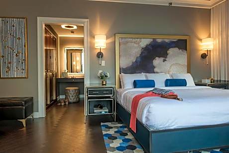 King Suite