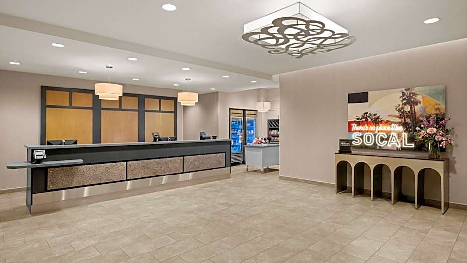 Homewood Suites by Hilton Anaheim Resort