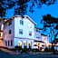 Pine Inn - Carmel