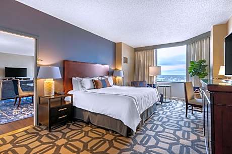 Presidential Suite  - 1 King Bed